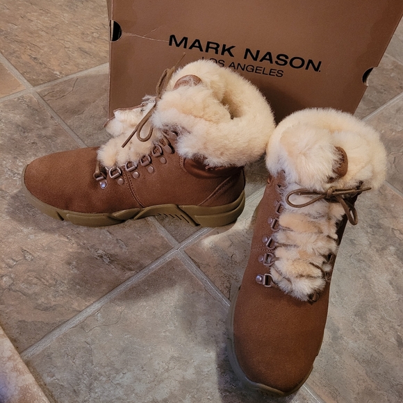 Nib Mark Nason Block-Chalet  Booties size 5.5 - Picture 3 of 9